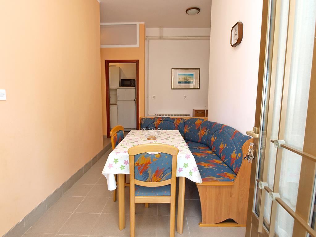 Apartment Rov 894 Medulin Buitenkant foto